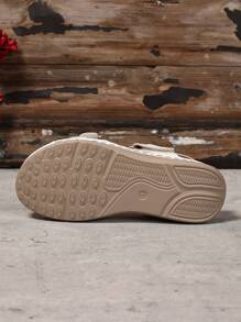 Sandalias planas de mujer talla grande 2023 de estilo romano con abertura en los dedos y cierre de gancho y bucle