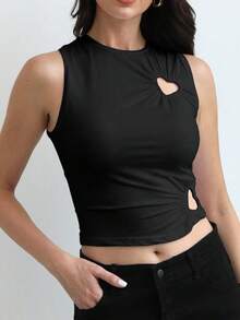 个性女童黑色针织吊带背心，露脐短款，心形镂空设计，圆领，中等弹力，适合休闲穿着 - 黑色 - 查看 7