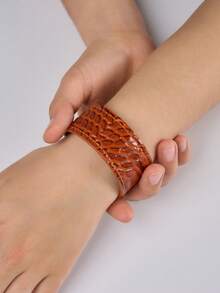 1 件新款 PU 手链，朋克母亲节礼物