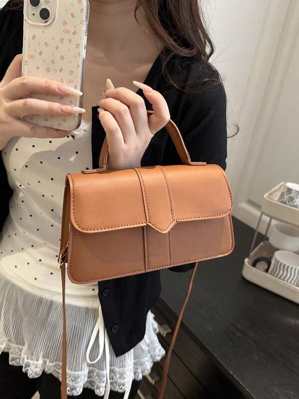 Popular Women's Texture Foreign Air 2025 New Fashionable Solid Color Commuting One Shoulder Diagonal Baguette Small Square Bag