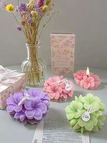 1 件手工制作的鸡蛋花薰衣草大豆蜡烛 | 天然香薰助眠，3D 浮雕工艺 | 婚礼回礼和母亲节礼物 | 适合她浪漫治愈的全场合礼物 - 彩色 - 查看 2