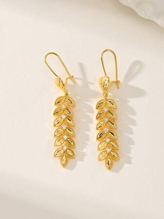 2 st eleganta örhängen med bladinläggning av zirkonia i 24 karat guld, moderiktiga och mångsidiga personliga accessoarer, presenter till flickvänner, vänner, fru, lämpliga för kvinnor och flickor, dagliga eller festliga tillfällen