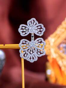 1pc Adjustable Size Attractive Flower Shaped Luxury Big Chunky Cubic Zirconia Wedding Bridal Party Ring For Women, Unique Statement Pageant Jewelry Accessory - White - View 7