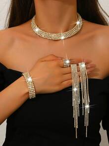 5入組女士假水晶銀色多層項鍊、手鏈、耳環和戒指套裝，適用於派對，時尚配飾