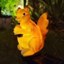 Solarbeleuchtung in Eichhörnchen-Form, Solarlampe für den Outdoor-Garten, Solarleuchte für den Außenbereich, Solarleuchte für den Hof, Außen-Rasenbeleuch-tung, geeignet für Garten, Rasen, Blumenbeet, Hof, Einfahrt und Wegdekoration, dekorative Strohlampe