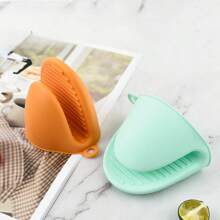 1PC  Silicone Heat Insulation Gloves Oven Microwave Baking Gloves High Temperature Resistant Heat Insulation Gloves Thickened Anti-Scald Gloves