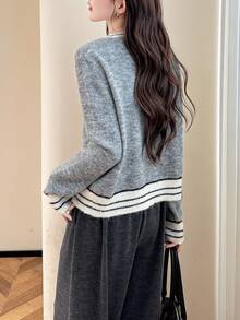Alicedudu Áo khoác cardigan dệt kim họa tiết sọc màu tương phản cao cấp tối giản dành cho nữ mùa thu/đông - Màu Xám nhạt - Xem 2