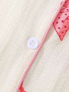 Conjunto de pijama corto con mangas cortas, estampado de moños, arrugado y con efecto globo para mujeres