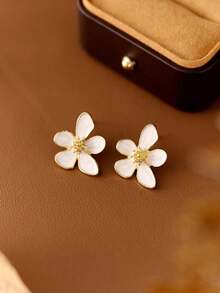 1對歐美經典時尚ins風格復古香港風紅色花卉耳環，降落花釉花瓣耳釘珠寶 - 蝴蝶型 - 查看 20