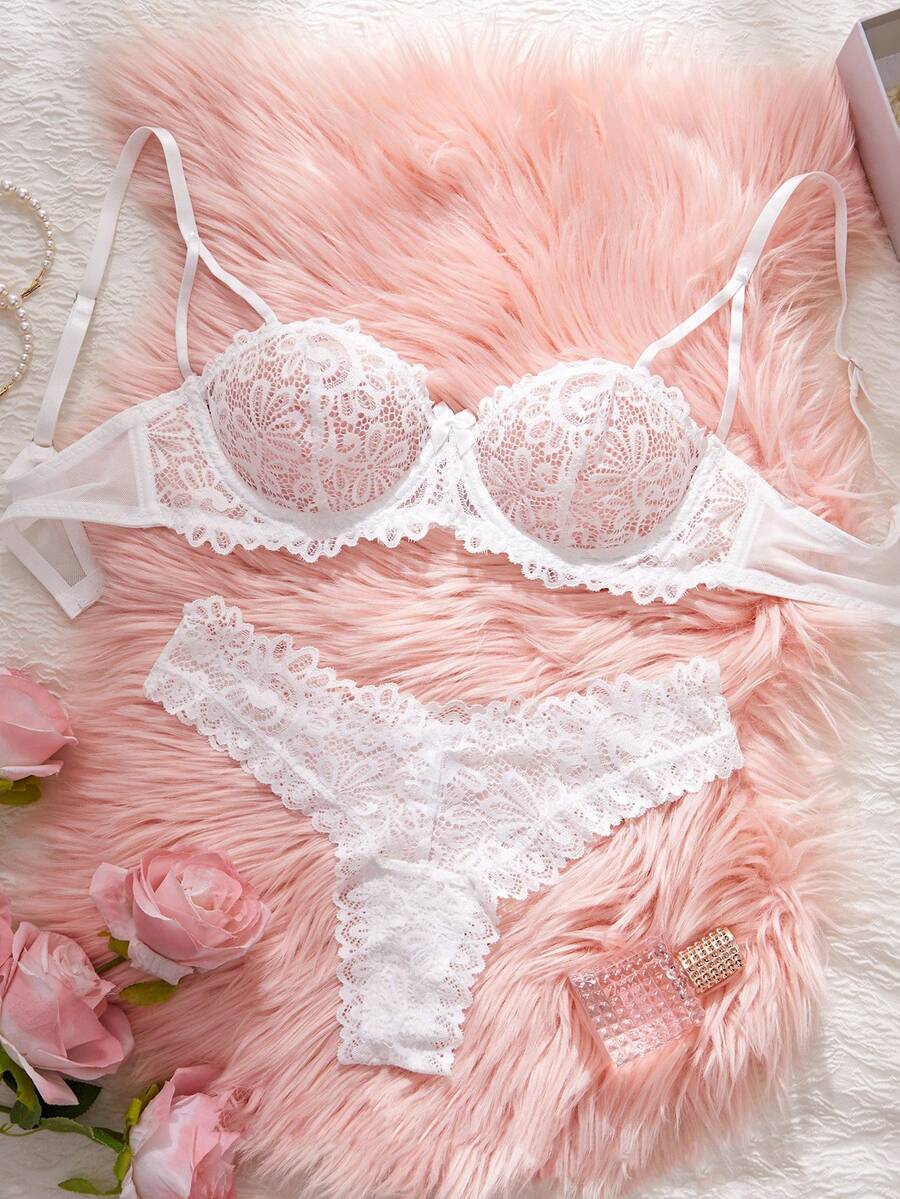 Style Dream新款性感内衣套装，白色蕾丝花卉文胸和内裤两件套，舒适性感丁字裤，营造亲密情侣氛围，春夏超薄文胸 - 白色 - 查看 1