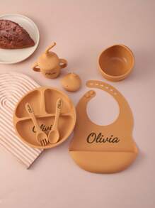 Conjunto de vajilla personalizada para bebé de 6 piezas en silicona, incluye baberos impermeables, plato portátil, cubiertos blandos, bol con ventosa, taza con tapa a prueba de fugas. Multiusos, ornamental, con letras, elegante, moderno, colorido, kawaii, adorable, lindo, casual, personalizado, único, personalizado, niño, niña