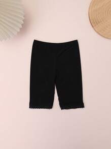 4 pares de bermudas para niñas de talla media-grande con decoración de encaje y lunares, hechas de material de seda de hielo ligero y transpirable para el verano, versátiles para usar como ropa exterior o interior