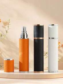 10毫升可填充香水喷雾瓶 - 低致敏皮革材质，适合旅行和日常使用。可填充香水喷雾瓶，方便旅行携带（包括随身携带），口红造型，适用于客厅、卧室、浴室、家居装饰、旅行用品、婚礼、派对、生日、送给男士、母亲、父亲、朋友的礼物、新年礼物、配饰、趣味礼品。 - 彩色 - 查看 10