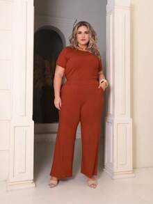 Women's Plus Size Set Of Sweatpants And Short-Sleeved Top - 屋頂的瓦片 - 查看 1