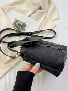 1个不对称PU皮革单肩斜挎包，时尚别致风格，独特简约方形手提包 - 黑色 - 查看 6