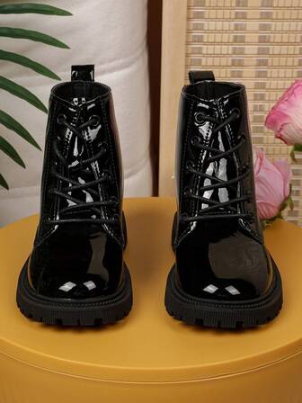 1 双黑色亮面皮革幼儿踝靴，前系带，侧拉链，金属扣，圆头，柔软平底防滑舒适可爱中筒靴，适合 3-12 岁男孩和女孩，全新秋冬系列