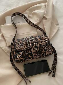 时尚撞色豹纹铆钉装饰朋克风翻盖单肩包，适合购物、携带钱包，是年轻女性、大学生、职场新人及白领人士的理想之选。也适用于办公室、大学、工作、商务、通勤、户外活动、旅行和短途旅行。时尚豹纹女包，秋冬季新款虎纹女包。