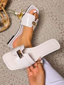 Women's Fashion Casual Strap Slip-On Slippers, Comfortable Flat Sandals Suitable For Beach, Summer - White - View 2