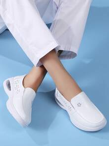 New White Slip-On Nursing Shoes For Women, With Elastic Bands, Air Cushion Anti-Skid Anti-Static Soft & Comfortable Casual Shoes, Breathable Closed-Toe, Slip-On, Shock-Absorbing & Wear-Resistant Soft Sole, Ultra-Light & Insulated Work Shoes, Multipurpose Medical Shoes, Suitable For Indoor And Outdoor Use - White - View 8