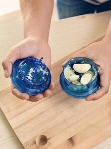 1pc Manual Garlic Press, Garlic Crusher, Peeler, Handheld Kitchen Garlic Press, Small Kitchen Tool Garlic Press, Suitable For Mincing Garlic, Onion, Ginger, Fruits, Salad, Vegetable & Fruit Processing Tool - Multicolor - View 3