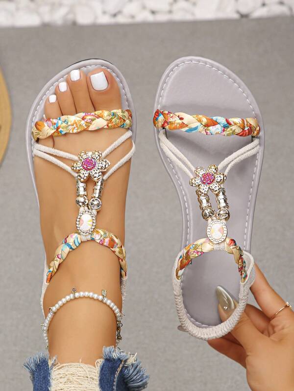 1 Pair Fashionable Casual & Comfortable Bohemian Beach Sandals For Summer, With Soft Sole And Upper Material, Suitable For Long-Time Wear Without Feet Fatigue. Minimalist And Stylish Design, Fit For Beach, Vacation, Casual Occasions. Pair Well With Dresses Or Pants To Showcase Unique Fashionable Look.