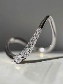 1 pièce Bague de fiançailles à contour ondulé pour femme, Bague décorative à coupe ronde brillante, Bague unique à motif vague emboîtée, Convient comme cadeau d'anniversaire ou pour une fête pour femmes