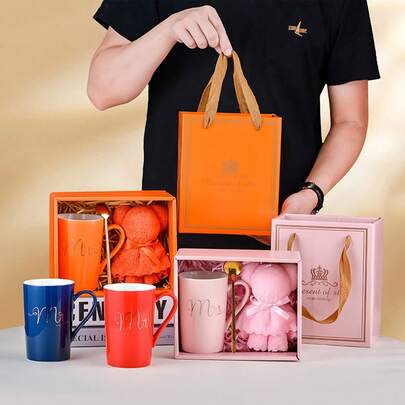 "Coffee Gift Set - 350ml Ceramic Mug And Plush Bear Towel, Christmas/Valentine's Day Gift For Her (Wife, Sister, Colleague) - Includes Beautiful Gift Box, Fun And Unique Gift"