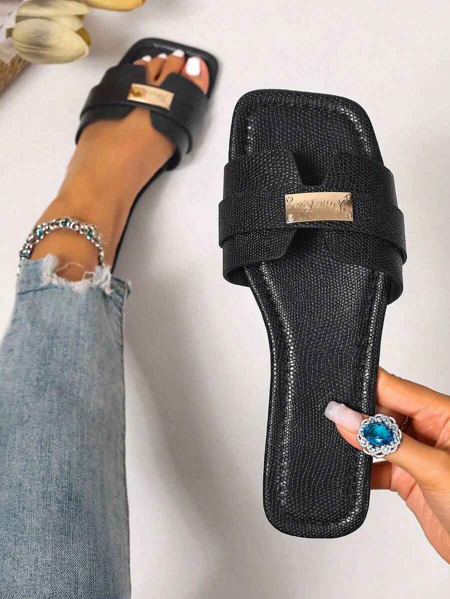 Spring/Summer New Fashion Casual Strap Slip-On Flat Sandals, Comfortable Outdoor Wear Beach Slides, Minimalist Design, Versatile,Holiday Essential - Black - View 1