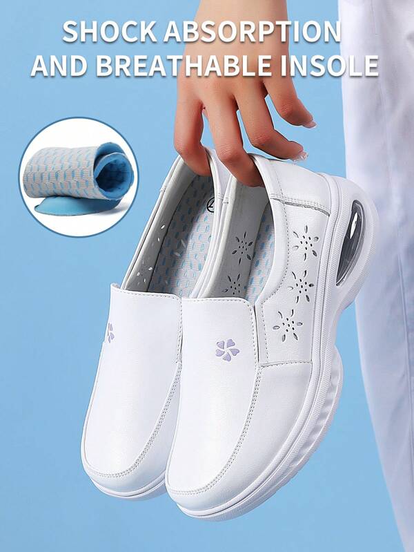 Nuevos zapatos de enfermería sin cordones blancos para mujeres, con bandas elásticas, amortiguación de aire antideslizante y antiestática, suaves y cómodos, zapatos casuales transpirables de punta cerrada, de fácil puesta, con suela suave amortiguadora y resistente al desgaste, ultraligeros y aislantes, zapatos de trabajo multiusos para uso en interiores y exteriores