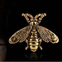 1 件金色蜜蜂翻领别针，装饰性金属胸针，适用于羊毛衫、披肩、防走光学校 - 金色 - 查看 6