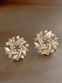 1 par de elegantes y de moda pendientes blancos con diseño cruzado de copos de nieve