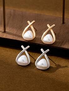 1 对金属交叉仿珍珠奢华耳环，别致简约的设计，百搭又流行