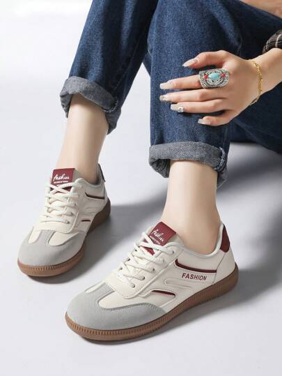 2025新款女士户外运动休闲鞋，拼色复古运动鞋，时尚运动鞋，百搭日常跑步鞋，舒适软底，学生鞋