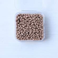 1 盒玻璃纯色种子珠 3 毫米约 800 颗多色烤漆串珠材料 DIY 手链项链耳环配件