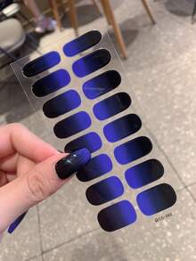 1 件全新渐变色美甲贴纸，全覆盖指甲贴，防水可剥离指甲贴，女士美甲，自粘指甲贴，易于使用，适合节日、派对装饰、生日礼物 - 藍色 - 查看 3