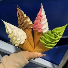 Plastic Simulation Model Prop Decoration Double Colors DIY Ice Cream Faux Cone Waffle 17cm 6.7inch Display Video Show