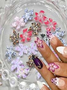 100 Peças Encantos de Unha com Flores, Encantos de Arte de Unha 3D, Jóias de Unha Floral Fofas, Strass de Unha Mistos de Cores, Gemas de Resina para Unhas, Acessórios de Unhas para Primavera e Verão, Decorações de Manicure para Mulheres