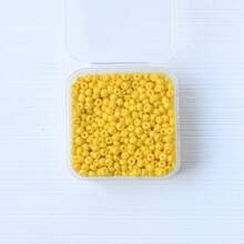 1 盒玻璃纯色种子珠 3 毫米约 800 颗多色烤漆串珠材料 DIY 手链项链耳环配件