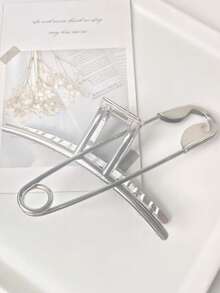 1 件女士金属发夹，优雅银合金复古发饰，适合日常使用花朵发夹，学校用品，大学