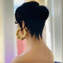 Peruka Pixie Cut do włosów ludzkich 1B/30 Krótkie peruki z grzywką, czarne z brązowymi włosami, peruka Pixie Cut dla kobiet, peruka do wymiany włosów, brak koronki z przodu, peruka warstwowa, kolorowa, pełna peruka wykonana maszynowo, peruki krótkie bez kleju dla kobiet, kostiumy na Halloween, do codziennego użytku