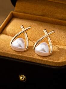 1 对金属交叉仿珍珠奢华耳环，别致简约的设计，百搭又流行