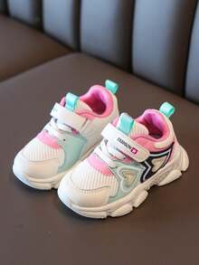 1 双时尚 PU 拼色多巴胺钩环儿童运动鞋，防滑软底女童运动鞋，适合春秋季