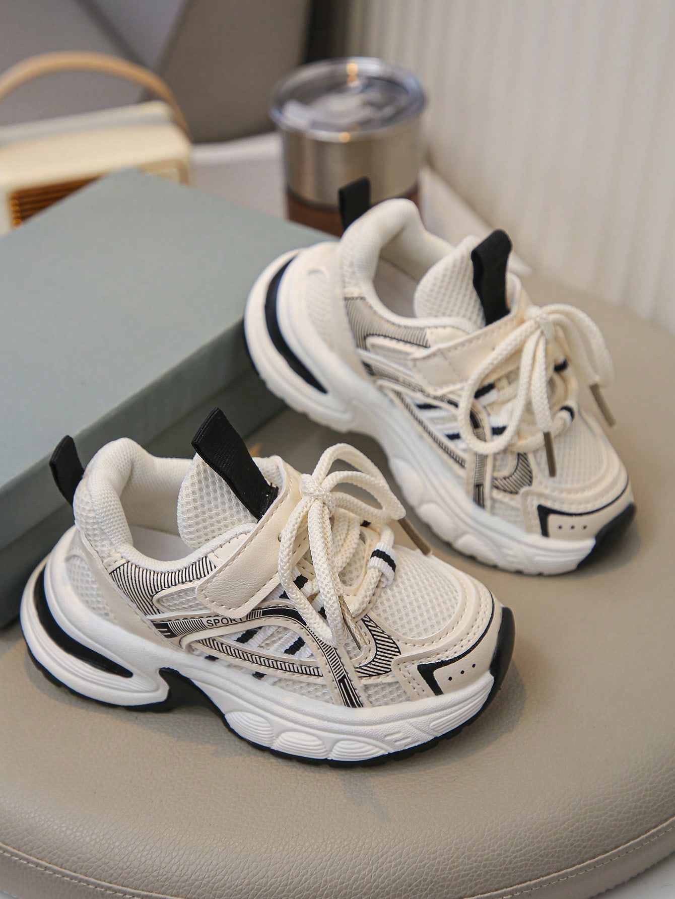 أحذية الأطفال كوتشي اطفال