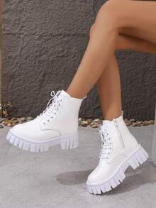 朋克风系带白色短靴，圆头厚底踝靴，英伦时尚百搭靴，适合春、秋、冬季穿着 - 白色 - 查看 5