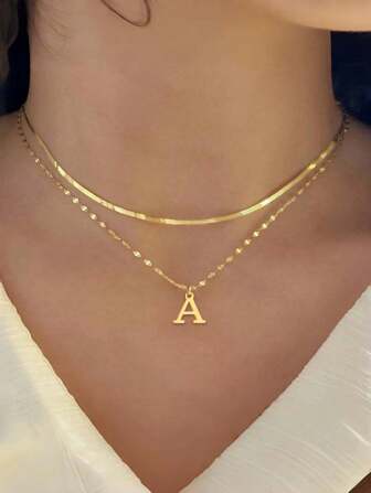 1套女士双层不锈钢项链，26个金银字母，欧美时尚风格