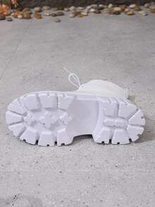 朋克风系带白色短靴，圆头厚底踝靴，英伦时尚百搭靴，适合春、秋、冬季穿着 - 白色 - 查看 6