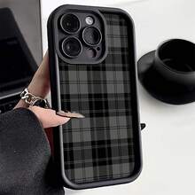 Funda de teléfono minimalista a cuadros en negro y gris, adecuada para modelos de 16, 16 Plus, 16 Pro, 16 Pro Max, 15, 15 Plus, 15 Pro, 15 Pro Max, 14, 14 Plus, 14 Pro, 14 Pro Max, 13, 13 Pro, 13 Pro Max, 12, 12 Pro, 12 Pro Max, 11, 11 Pro, 11 Pro Max, 7 y 8 Plus, fabricada en silicona y diseñada para evitar caídas, perfecta como regalo para 11 fiestas diferentes. - Negro - Ver 2
