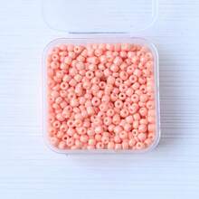 1 盒玻璃纯色种子珠 3 毫米约 800 颗多色烤漆串珠材料 DIY 手链项链耳环配件