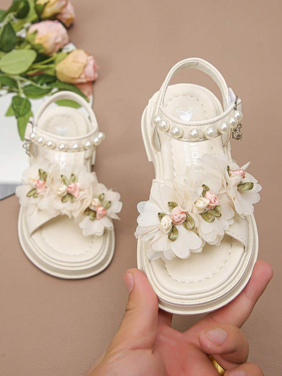 Girls' Fashionable & Cute Flower Pearl Design Flat Open Toe Sandals, Soft & Comfortable, Random Flower Placement Front & Back