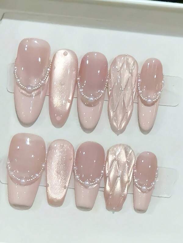 [10pcs Pink Diamond False Nails] 10pcs Handmade Pink Polka Dot Pearl Chain Diamond Grid False Nails Gentle Sweet Cat Eye French Wear Nails For Daily Dating Festival Medium Long Trapezoidal Detachable Suitable For Nail Art DIY Enthusiasts Ladies And Girls As Gifts
